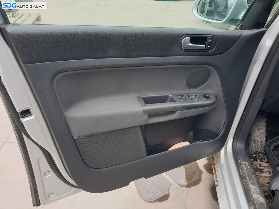 Tapiterie Panou Fata Interioara Usa Portiera Stanga Fata Volkswagen Golf 5 Plus 2004 - 2008 [C1454]
