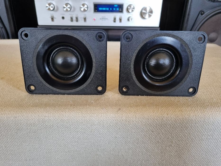 Set Difuzoare Medii Revox. 16 ohms, 50 watts, 12x9,5 cm. Impecabile