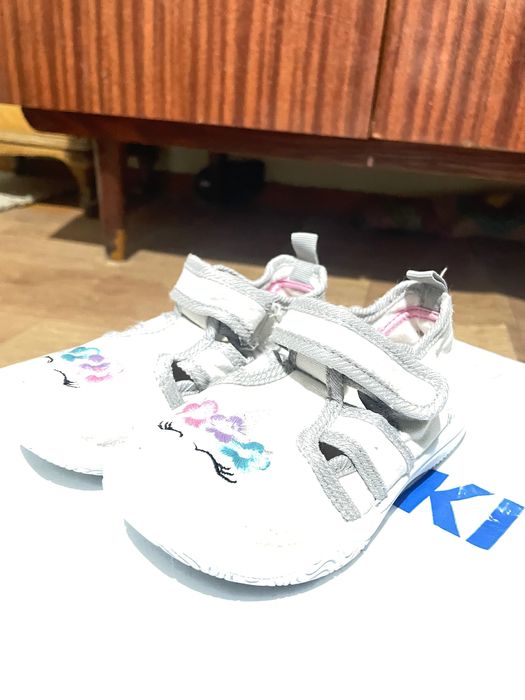 Детская обувь 25-26 рр