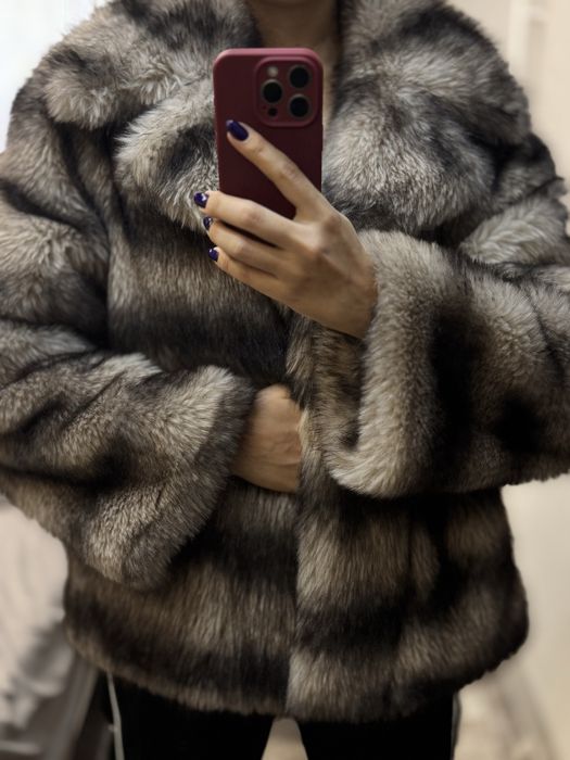 Продаю шубы из экомеха НОВЫЕ