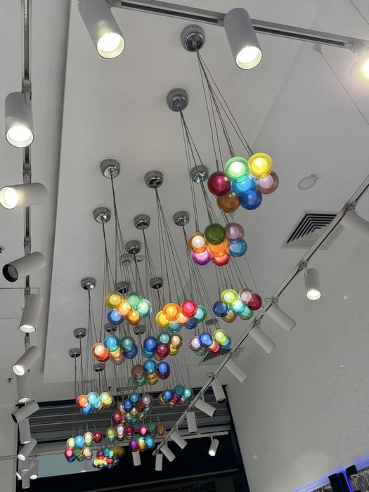 Candelabru TOMASUCCI ITALIA de un mare efect vizual.20 buc pe stoc