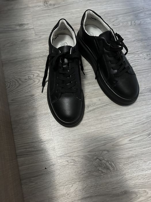 Adidași eleganti damă