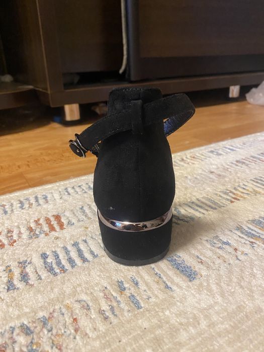 Туфли продам новые, самовывоз торг