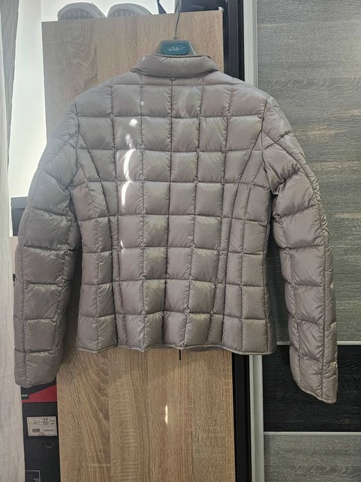 Дамско пухено яке