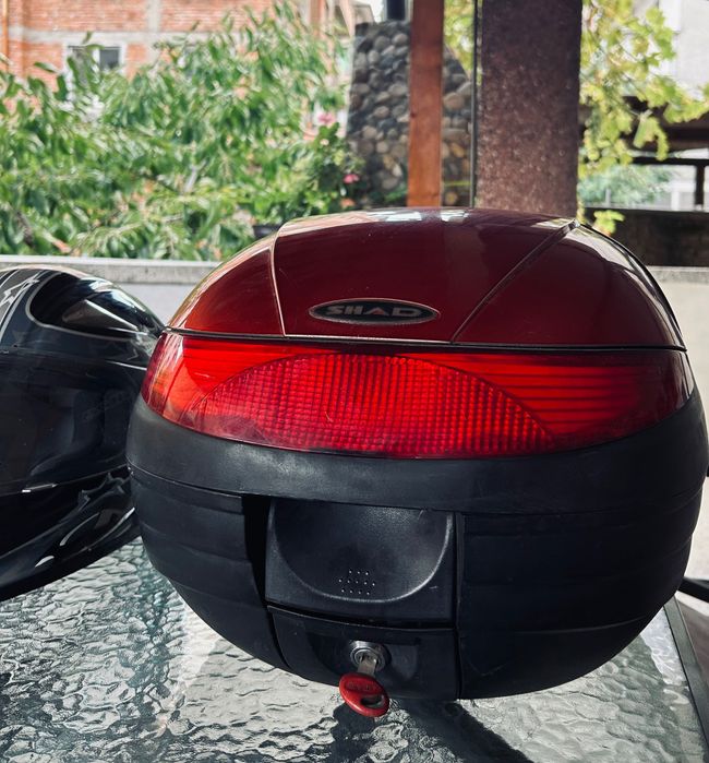 Куфар за мотор-скутер