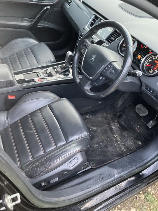 Кожен салон тапети  Пежо 508 GT 2015