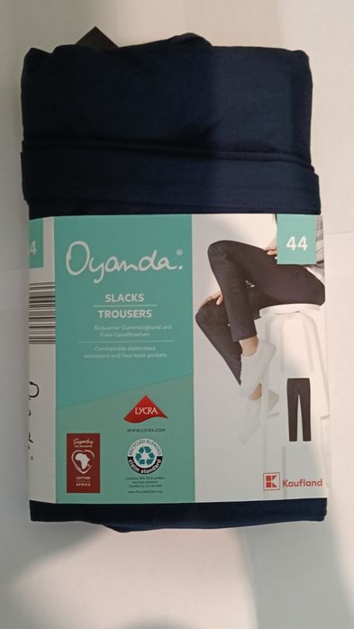Două perechi de pantaloni damă, noi, cu etichetă,