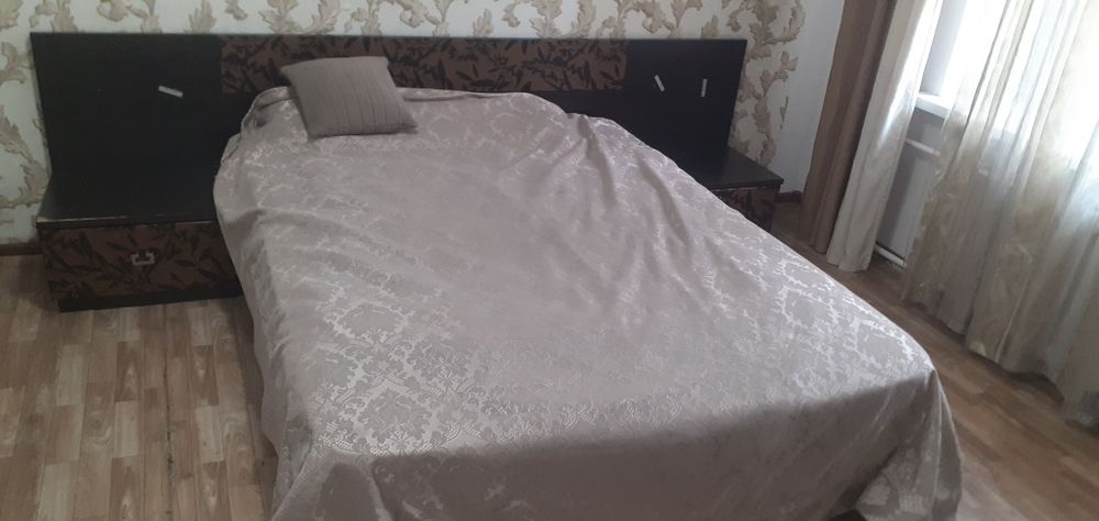 Кровать двухспальная