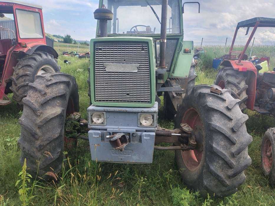 Dezmembrez Tractor Agricol Fendt 614