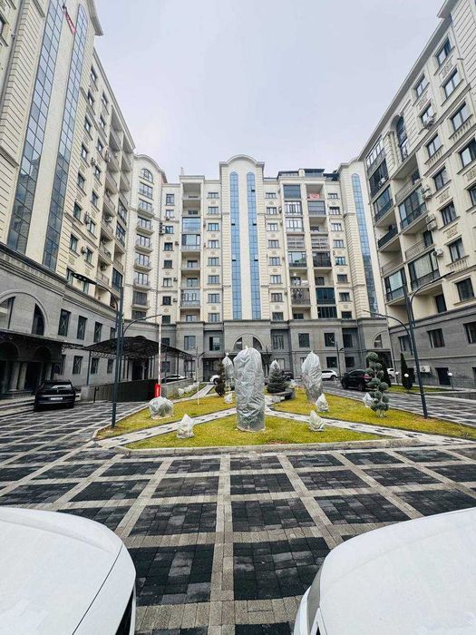 Сдаю шикарную кв-ру 3-ком 7/11 ор-р  метро Минор ЖК Мухташам Р1