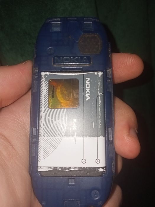 Кнопочный Nokia 1616-2