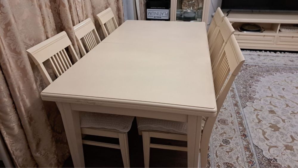 Продам стол со стульями