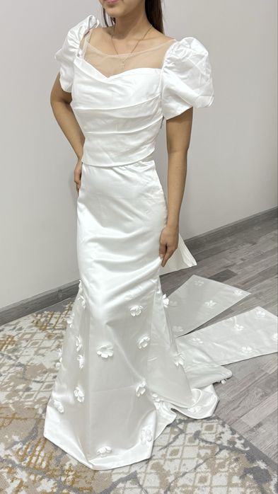 Свадебное белое платье