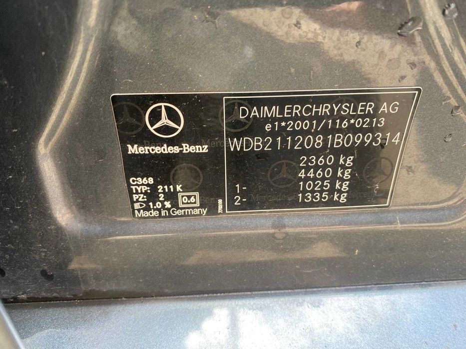 dezmembrez Mercedes E class w211 220 cdi/haion w211/ usa fata w211/far