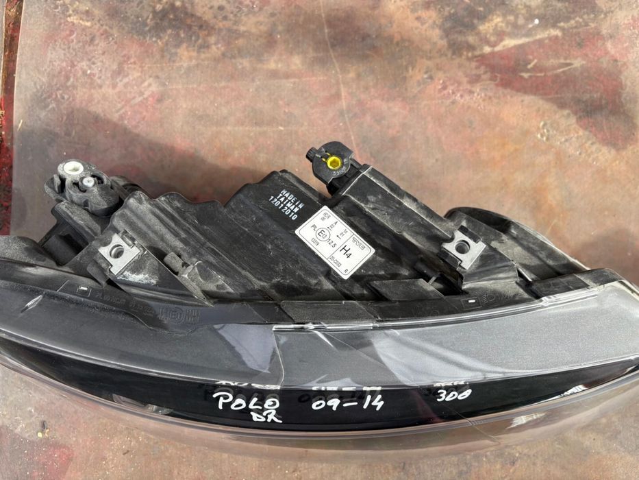 Far dreapta volkswagen polo 2009/2010/2011/2012/2013/2014