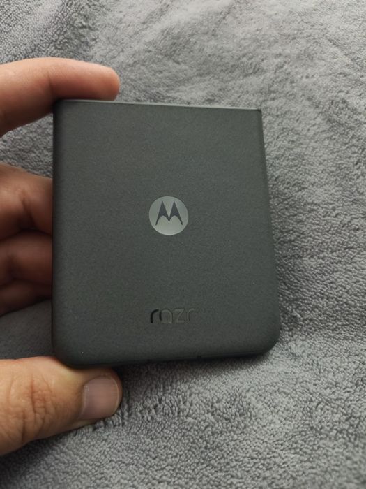 Motorola Razr 50 256&8 GB Grey dual SIM