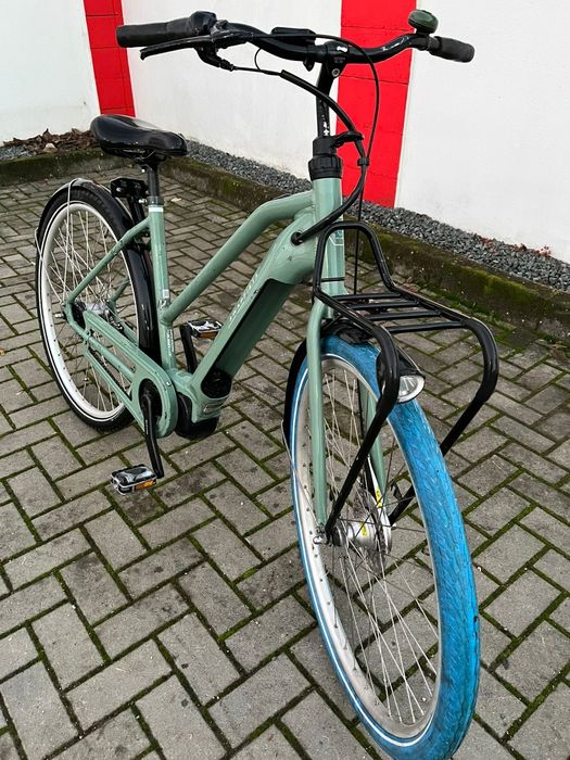 Vind bicicleta electrică  SWAPFIETS