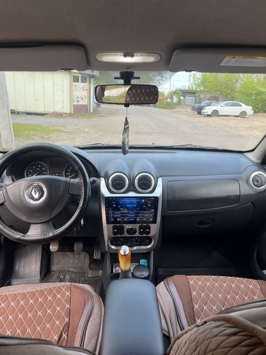 Продам Renault Sandero Stepway 2014