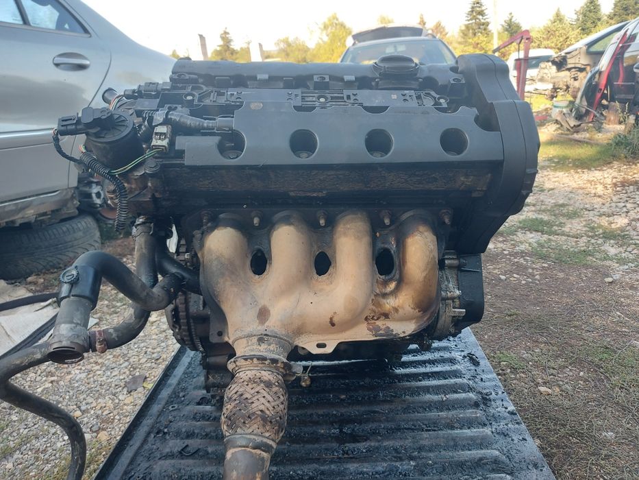 Двигател за Citroen Xsara Picasso 1.8i