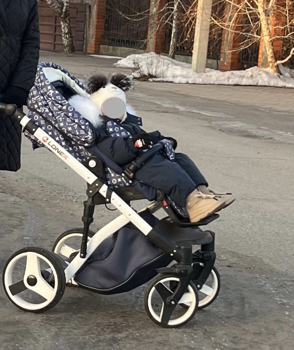 Коляска Lonex 2 в 1