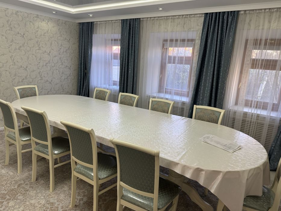 Стол  3м (в расрытом виде 3.5м)