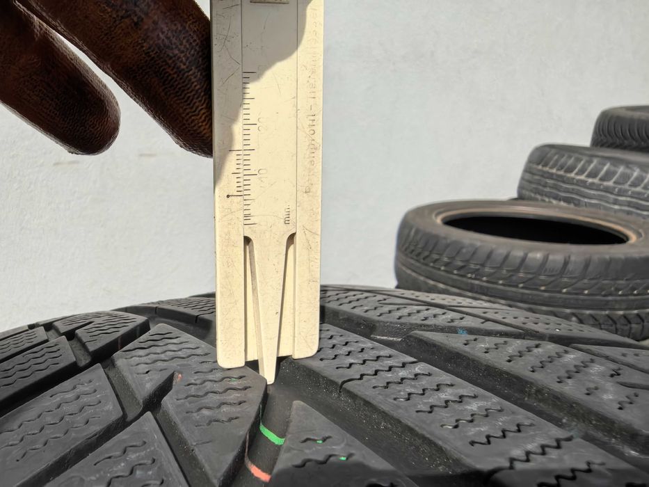 215/65/16 Тойо ДОТ 2017 г