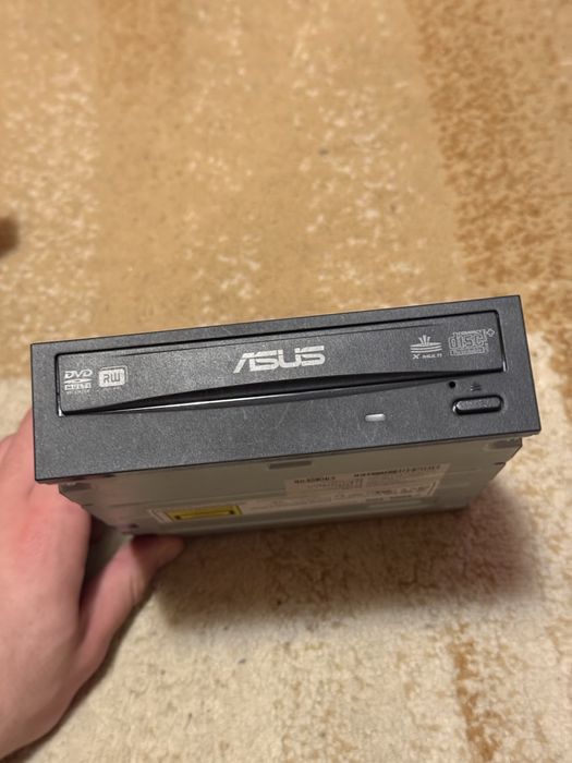 CD ROM Asus DRW 24