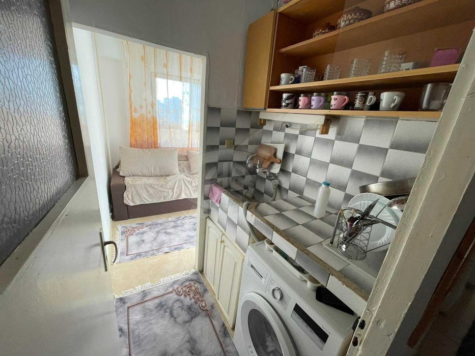 Продава се Двустаен апартамент в Бургас, Меден рудник - зона В - 44 кв.м за 1535 €/кв.м - Снимка #14