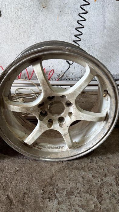 Продам шины новые летние