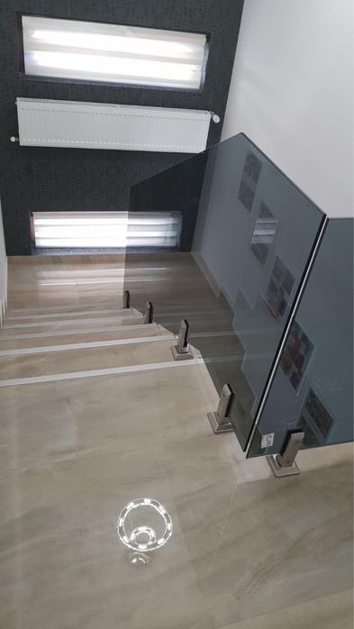 Balustradă Sticlă Securizată și Laminată – Montaj Profesional Inclus