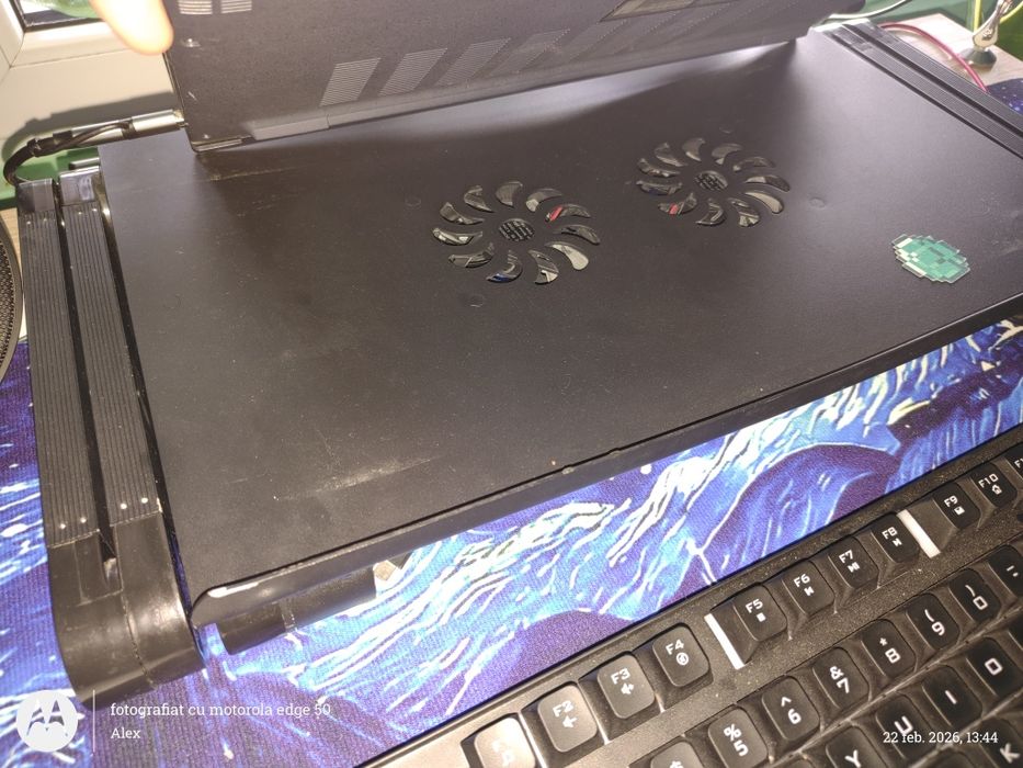 Laptop Asus Vivobook 15 X1504ZA +Mouse+Cameră web și suport răcitor
