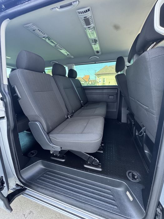Volkswagen Caravelle T6 2015