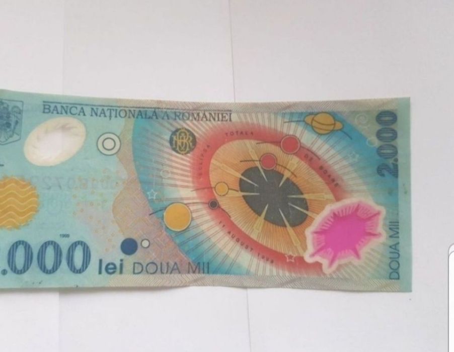 Bancnotă eclipsa 2000 lei seria B