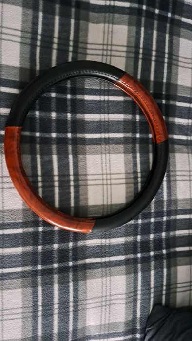 Универсальные чехлы на машину