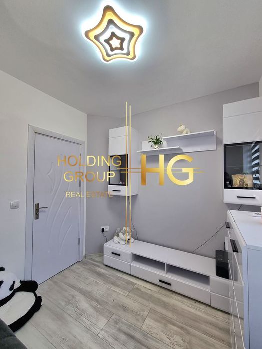 Продава се Тристаен апартамент в Варна, Възраждане 3 - 60 кв.м за 2250 €/кв.м - Снимка #5