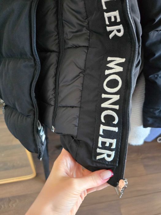 Дамско яке Moncler
