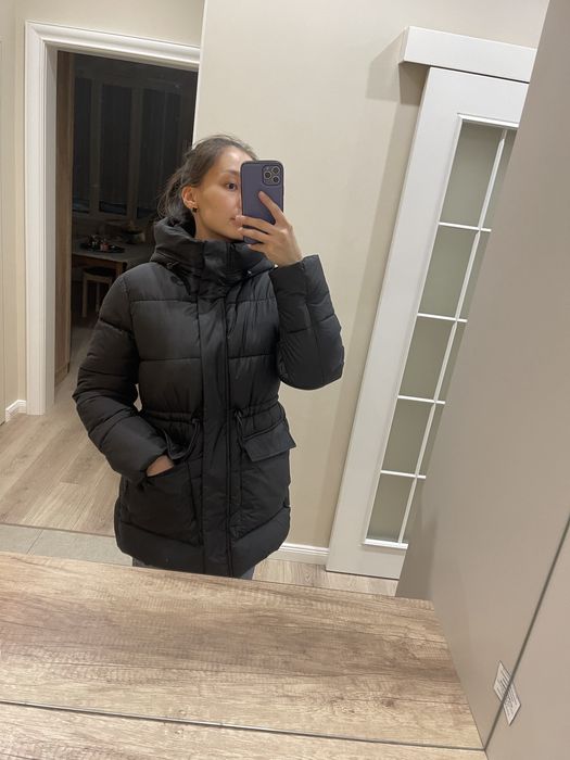 Продаю зимнюю куртку