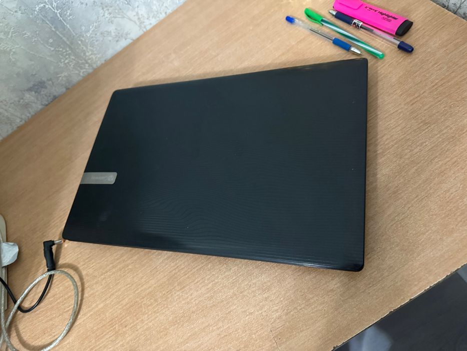 Ноутбук компьютер