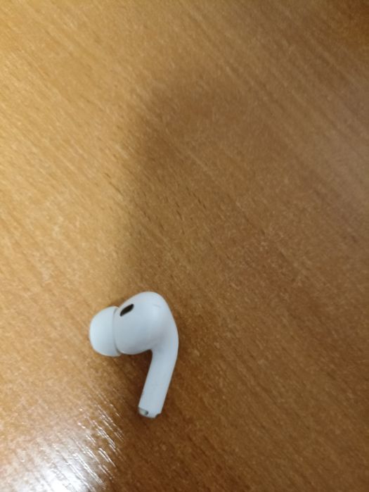 Правый AirPods Pro 2 Lightning оригинал