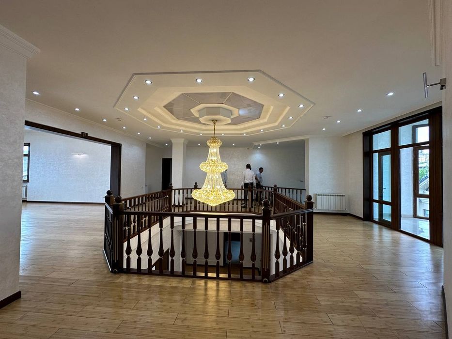 Яккасарай | ул. Нукусская — дом под посольство / штаб-квартиру