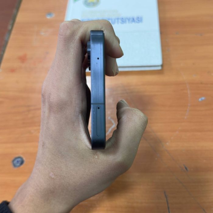 Samsung A55 5G sotiladi.