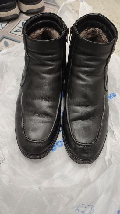 Мужской зимний сапоги, свитер и подштанник. Все за 3000 тг