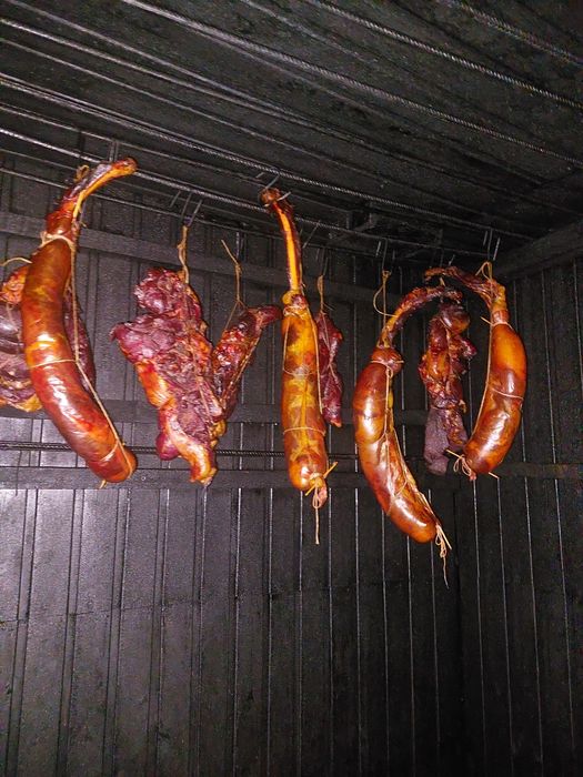 Халал копчение коптим на фруктовых  принемаем ваше мясо на копчение