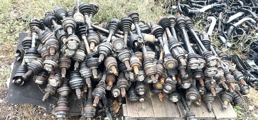 Задни и предни полуоски за всякакви бмв-та до 2010г