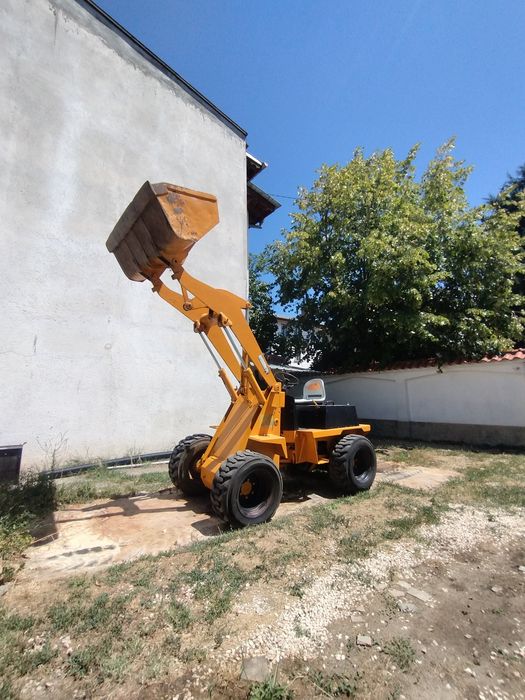 Мини челен товарач TCM 810A  Kubota 36кс