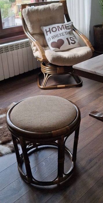 Ратаново кресло с табуретка