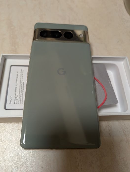 Google Pixel 7 Pro - Unlocked 128GB изгорял дисплей