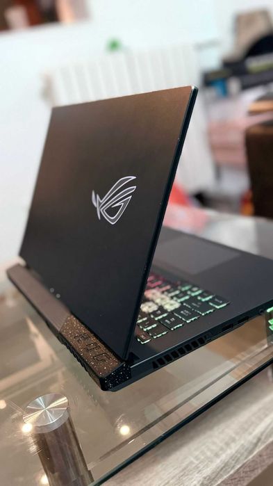 Asus ROG Strix G513RC