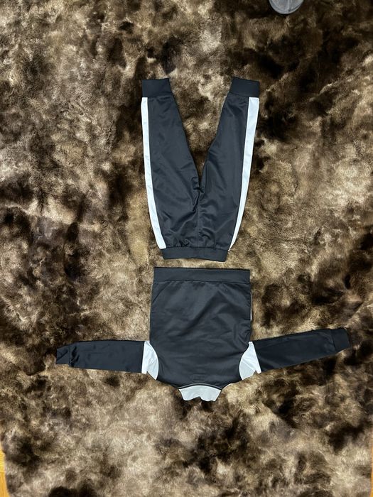 Traning converse marimea 92-98