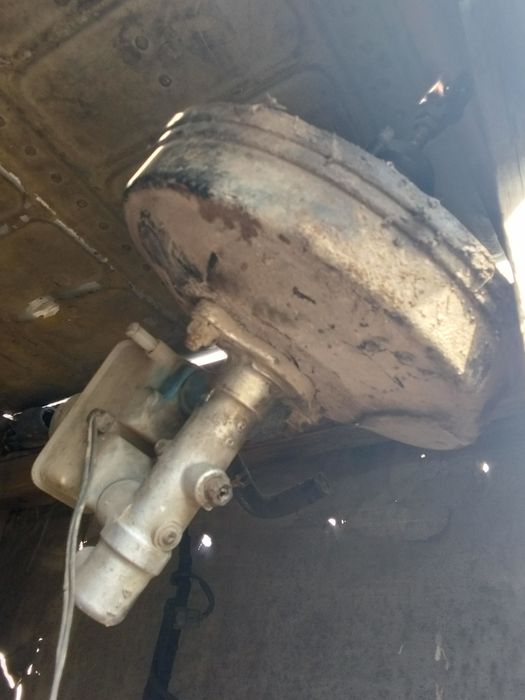 Мазда 323 f обиом 1.6   8 клапын